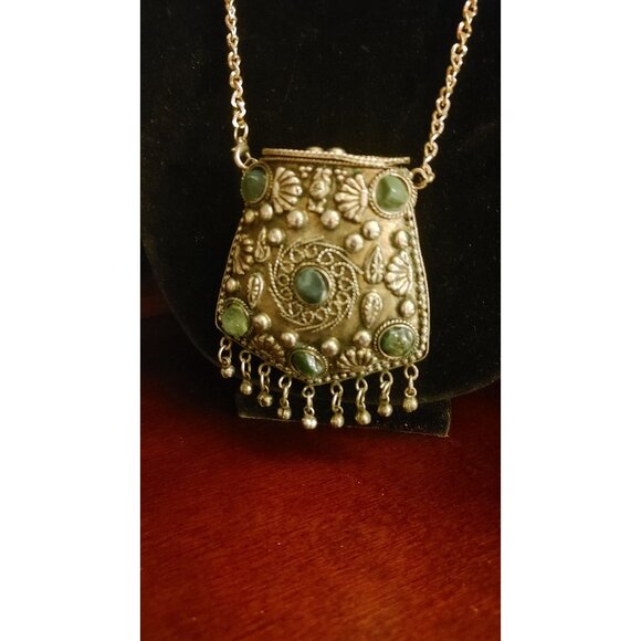 Sajai Gemstone Coin Purse Ethnic Silver Pendant Necklace Green Gemstones Bohemia - Picture 8 of 16